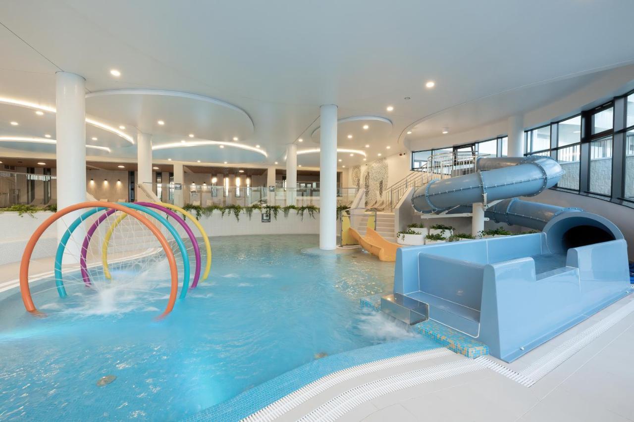 Polanki Aqua Apartment Spa & Basen By Noclegi Renters Kołobrzeg Kültér fotó
